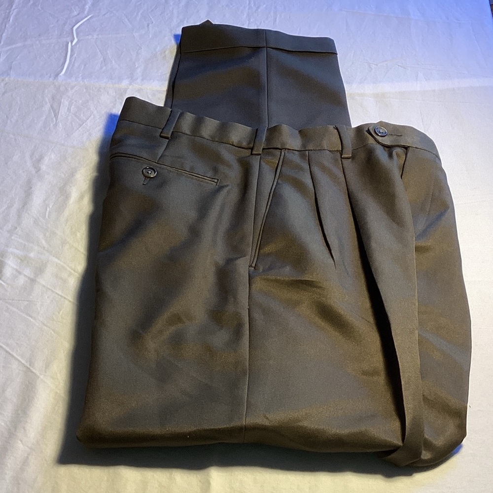 Croft & Barrow Men's Coco Brown Dress Pants